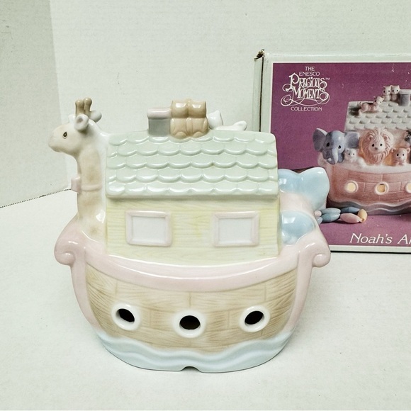 Precious Moments - Noah’s Ark Nitelite Cover - Picture 2 of 5